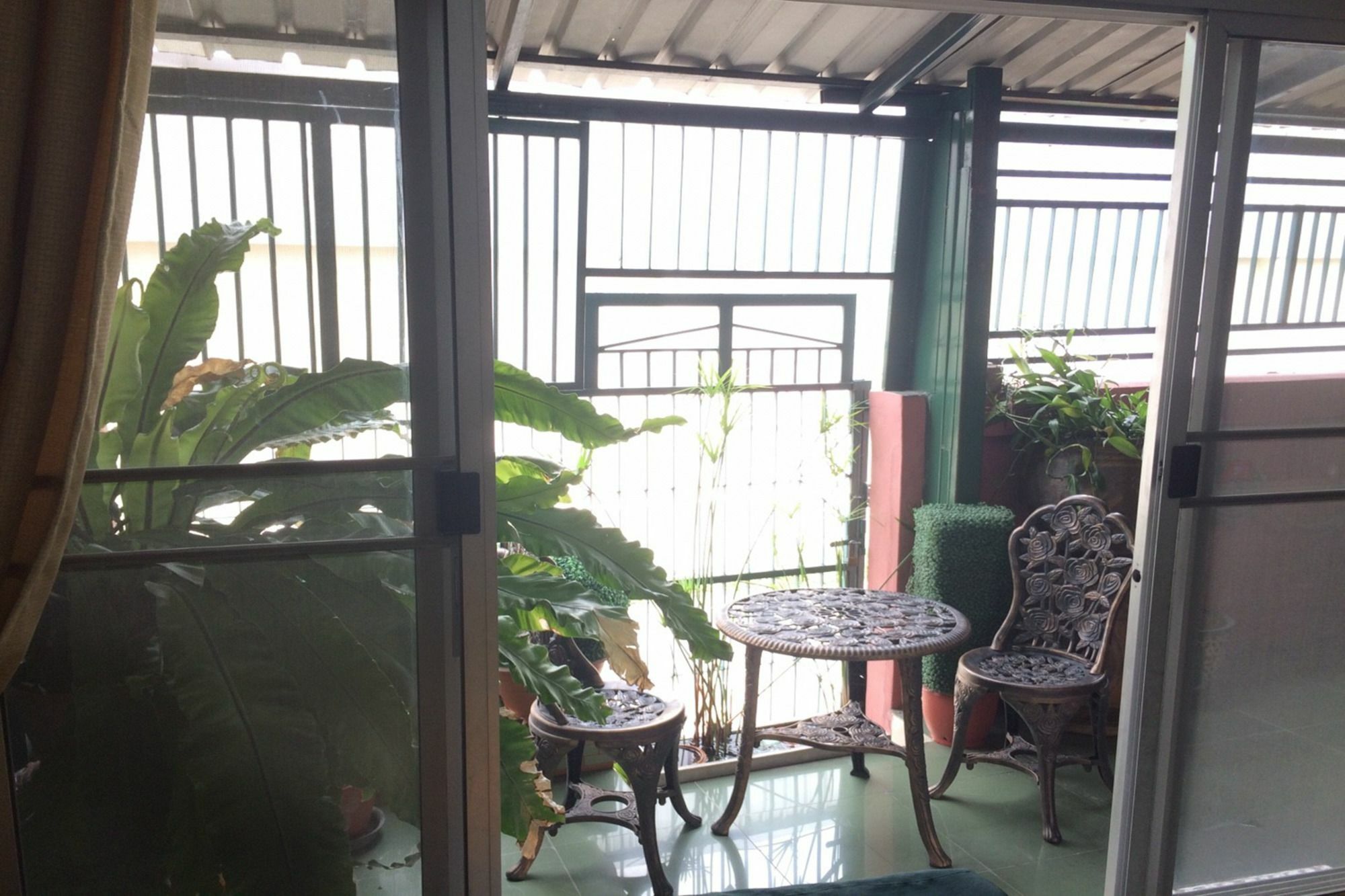 Baan Khun Mae Apartment Bangkok Exterior foto