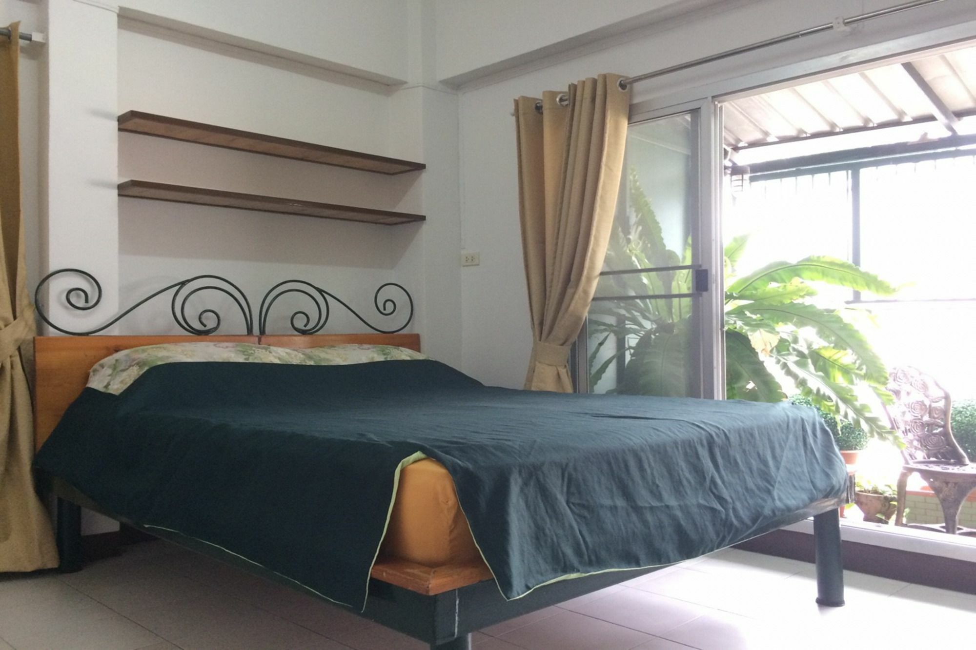 Baan Khun Mae Apartment Bangkok Exterior foto